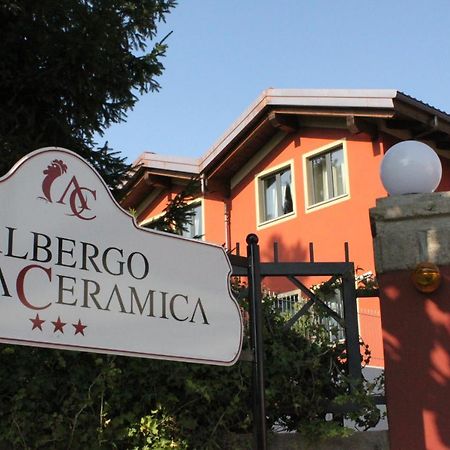 Albergo Della Ceramica Villanova Mondovì Kültér fotó
