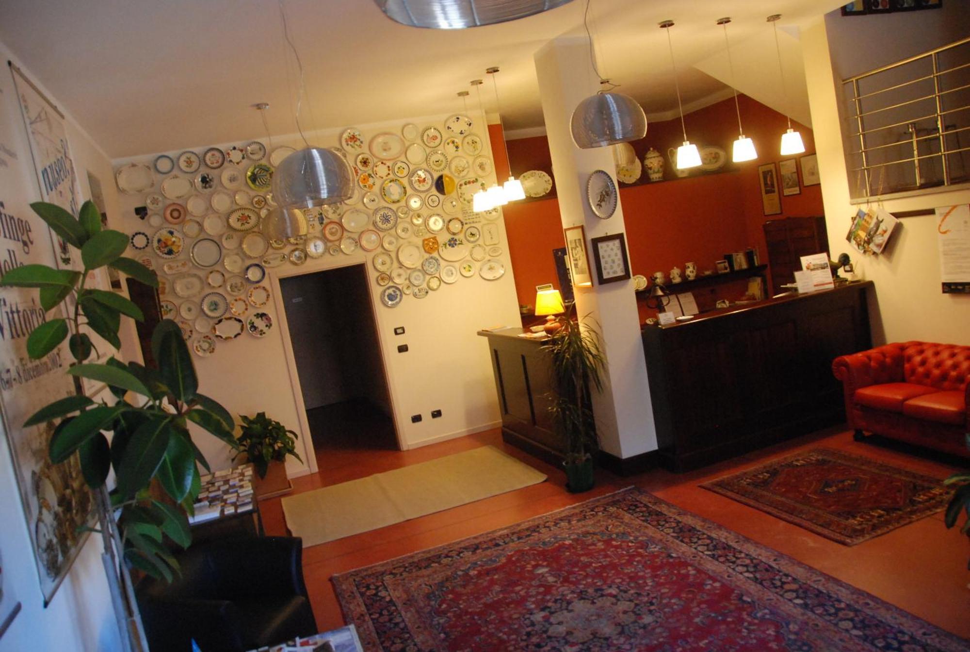 Albergo Della Ceramica Villanova Mondovì Kültér fotó