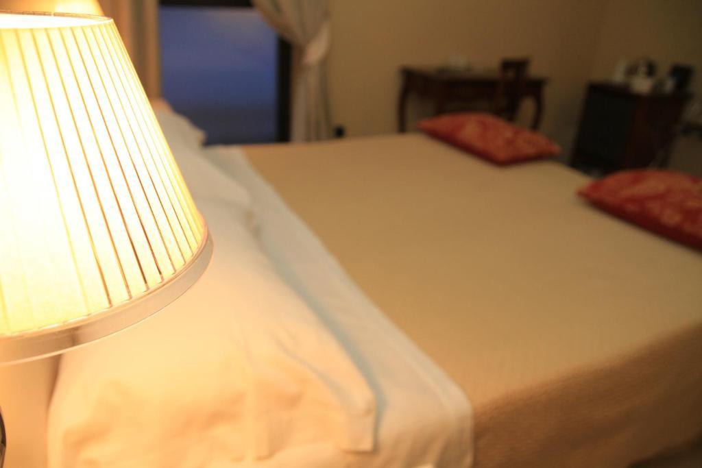 Albergo Della Ceramica Villanova Mondovì Kültér fotó
